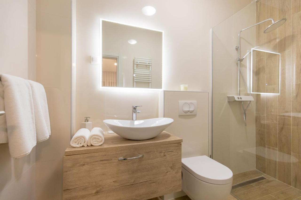 Apartmani I Sobe Pejacevic أوسييك المظهر الخارجي الصورة