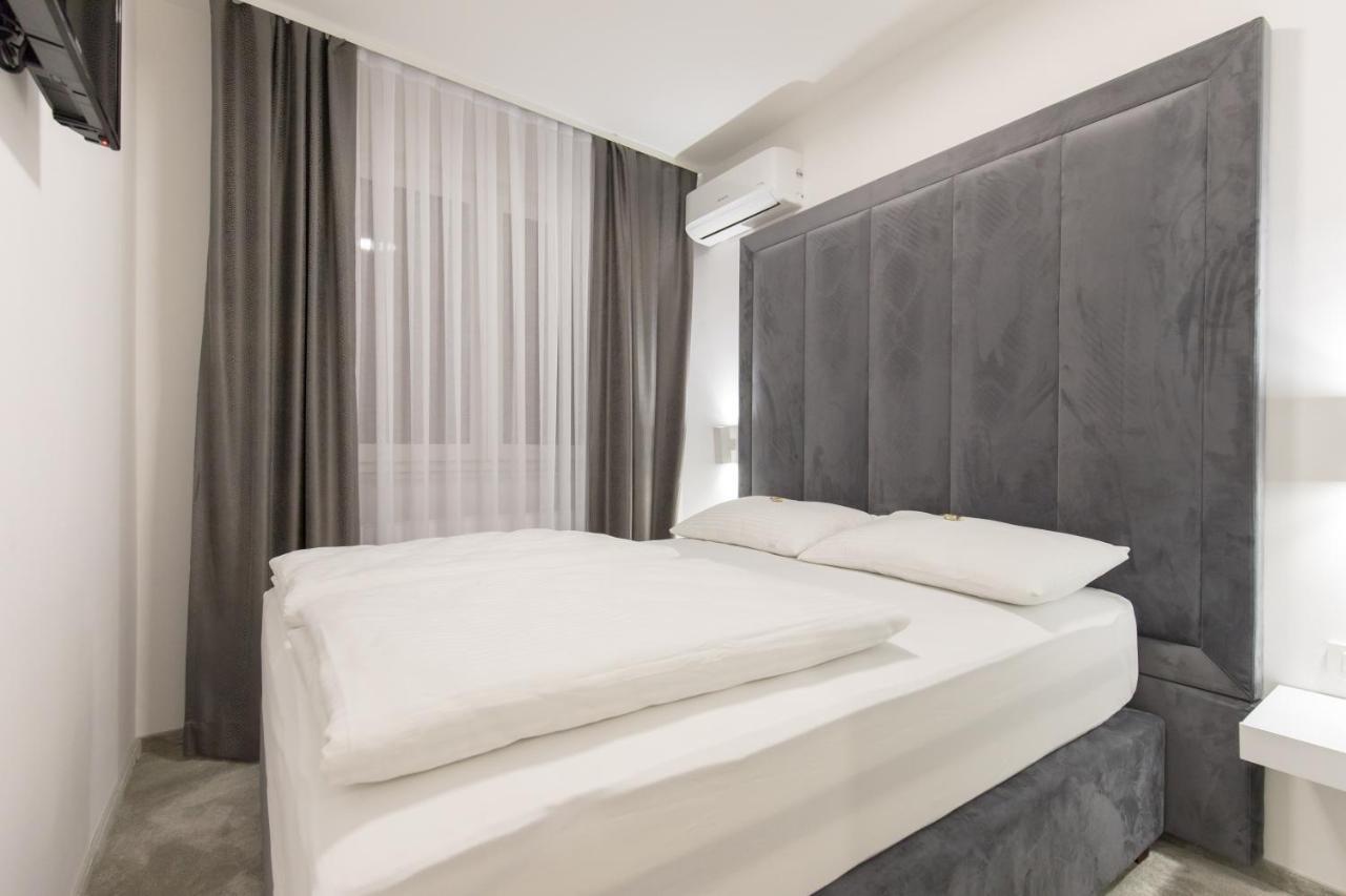 Apartmani I Sobe Pejacevic أوسييك المظهر الخارجي الصورة